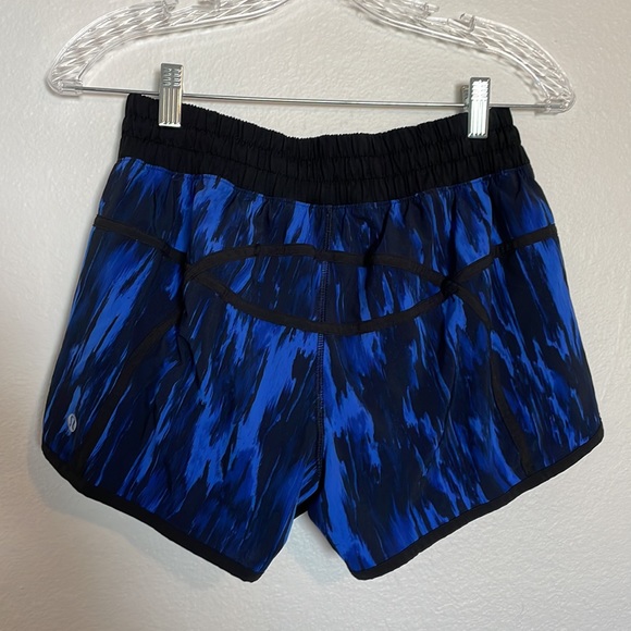 Lululemon tracker shorts - Picture 11 of 14
